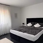 Stadtvilla Lägenhet Holzminden