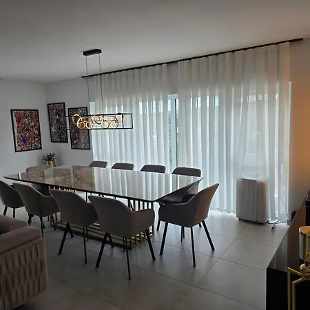 Apartment Stadtvilla *
